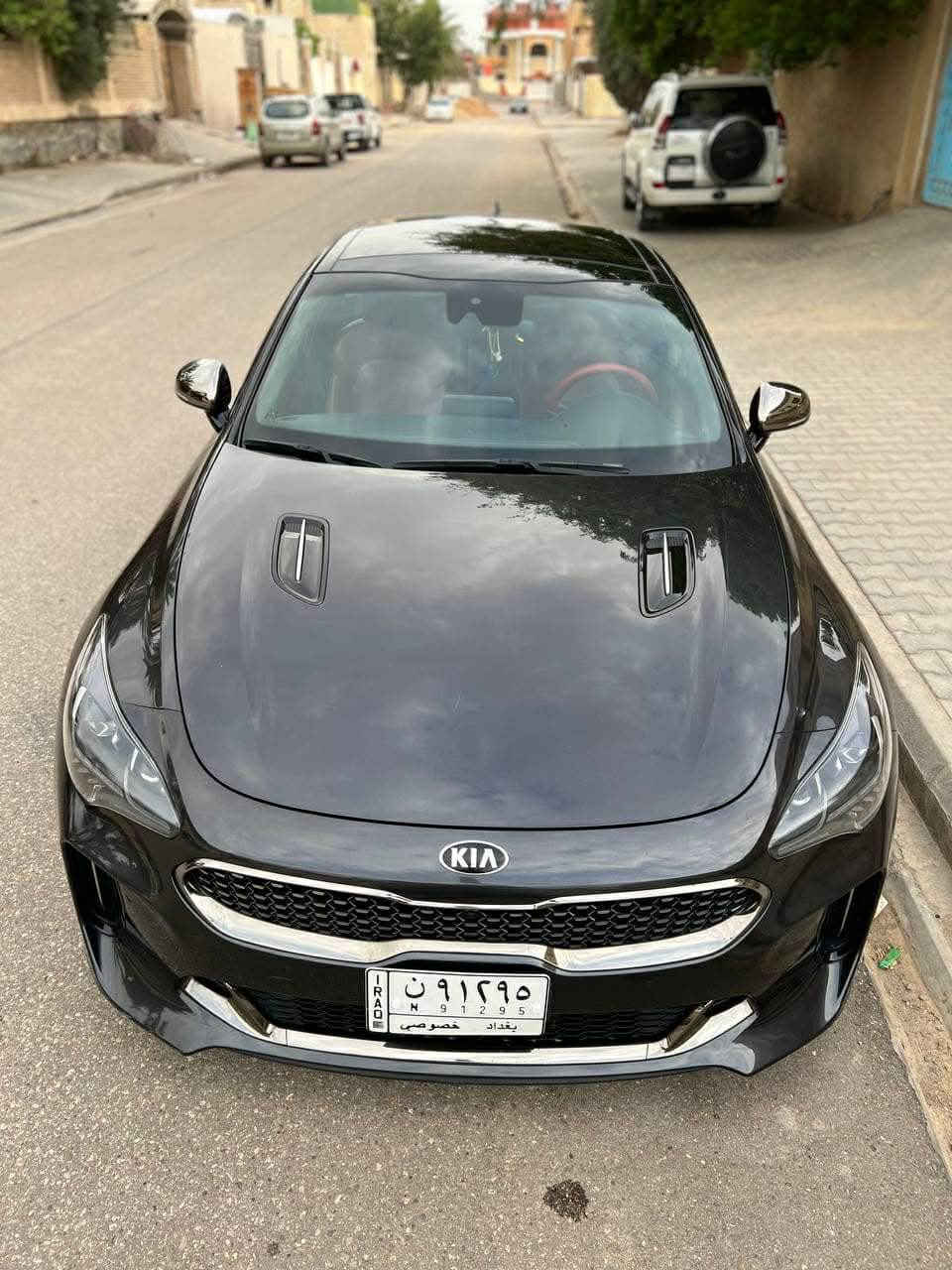 سلام عليكم : من رخصه الأدمن (بيع مستعجل
📌كيه (ستنكر)GT اربعه سلندر تربو 
(خليجيه بيها قطعتين 
📌مديل (2020).
📌ضرر جاملغ وباب السايق بعدهن مصابغهن 
📌كير+مكينه+اكسل (كفاله).
📌السعر (155) وبيها مجال 
مكاني بغداد
                        ***********
