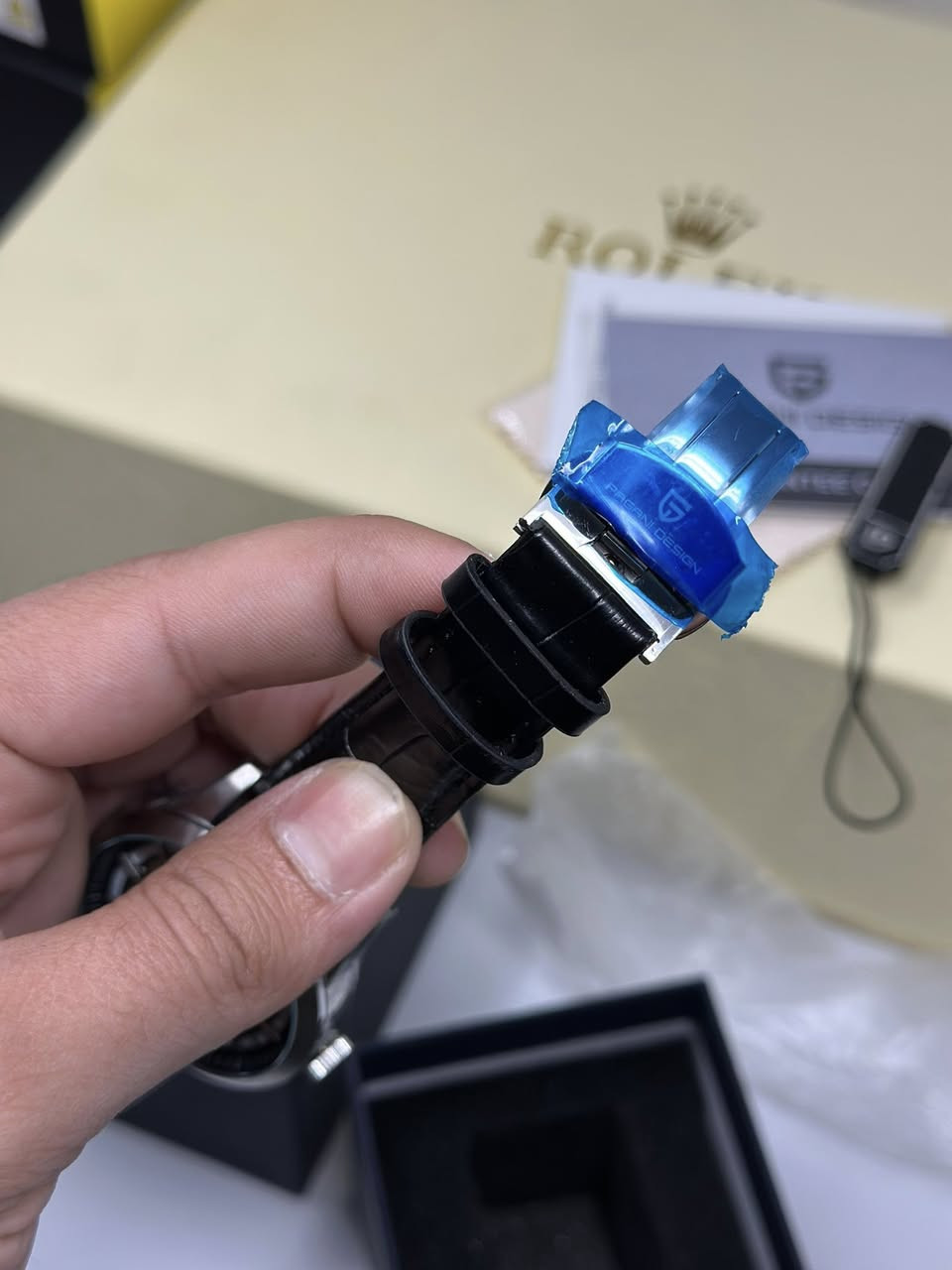 بكاني دزاين اصلي
جديد كامل ملحقات
مزاد من ٦٠ الف


**إذا كنت صاحب هذا الإعلان وتريد حذفه لأي سبب، رجاءا أرسل رسالة إلى الدعم الفني**