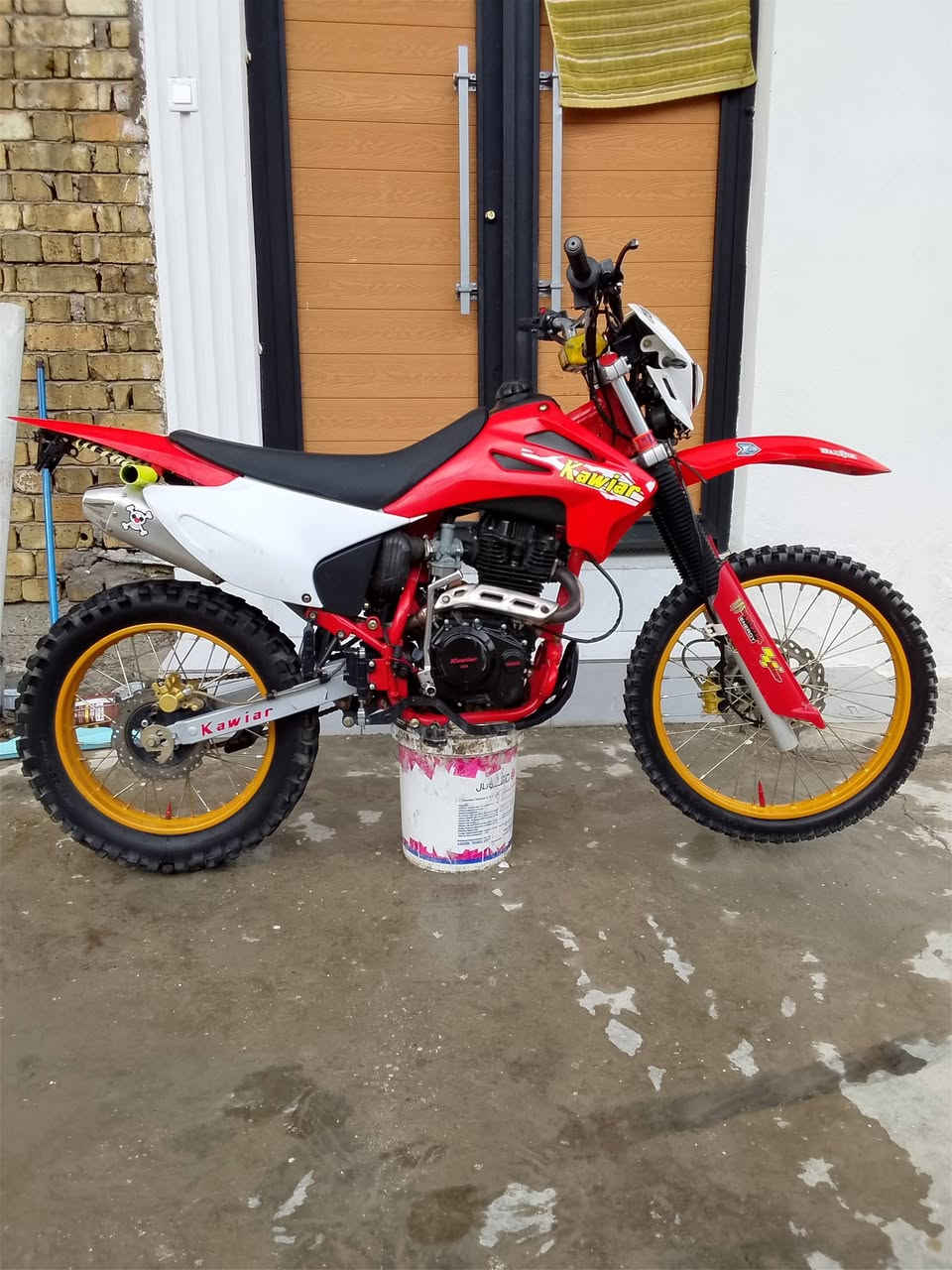 متوفر قفاز 300ccحجم عالي موديل 24كفاله عامه عله وضع الشركه كهربائيات مكينه كير كله مكفول (بك فاير🔥طرب) السعر مليون و150ألف مكاني بغداد الدوره***********
