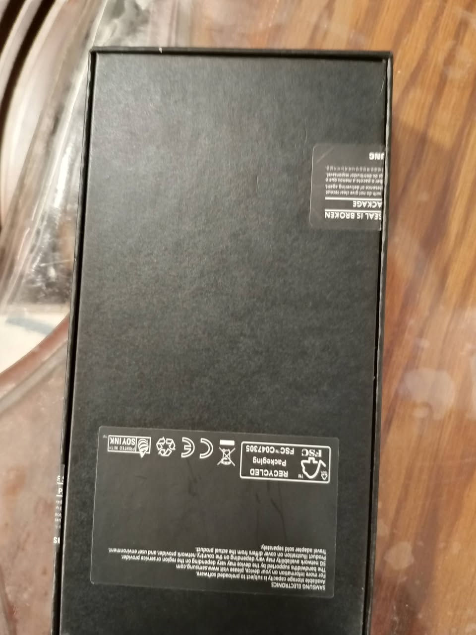 سلام عليكم عندي جاهز سامسونغ s22الترا ذاكره 128 عشوائيه 8 دبل سيمكارت جهاز جديد ويه شاحنه اصليه  اعدادات عربيه سعر 580 بيه مجال بسيط جهاز نضيف ما مفتوح كارتونه غراض كامله مكاني بغداد البنوك رقمي ***********
