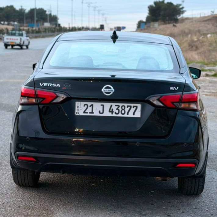 نیسان ڤێرسا 2021 SV
سەیارەکە نمونە لە جوانی 
هەمو گیانی بەشەرت 
یەک دینار مەسرەفی تێدانیە 
٤ تایەی لۆک سەنەوی تا ٢٠٢٩ تازەیە 
تەقەو رەقەی نیە 

سعر : لە کۆمێنت داوای بکە ڕاستەوخۆ بۆت دێت 🤖 

سەیارەکە یەک چەمەلەخی دوای سایەق بۆیاخە
 بئ ناو گرتن یەک تۆز ناو دەرگاکەی بۆتە بۆیاخ
رەسمی سۆنەرەکەشم داناوا

ژمارەی خاوەنەکەی 
***********
