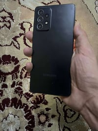 📱 عرض للبيع – Samsung Galaxy A52 (256GB) 🔹 النوع: Samsung Galaxy A52 🔹...