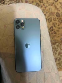 آيفون ١١ برو ماكس • ٢٥٦ • زيتوني