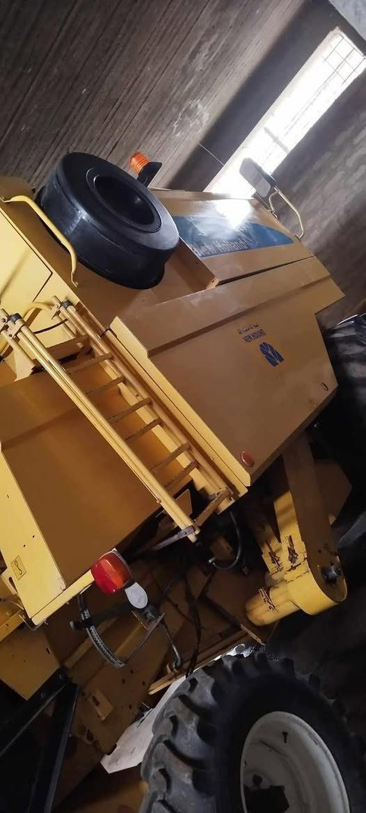 سلام عليكم
لبيع حاصوده 4️⃣ بلم 
حجم TC54 
موديل 2005


**إذا كنت صاحب هذا الإعلان وتريد حذفه لأي سبب، رجاءا أرسل رسالة إلى الدعم الفني**