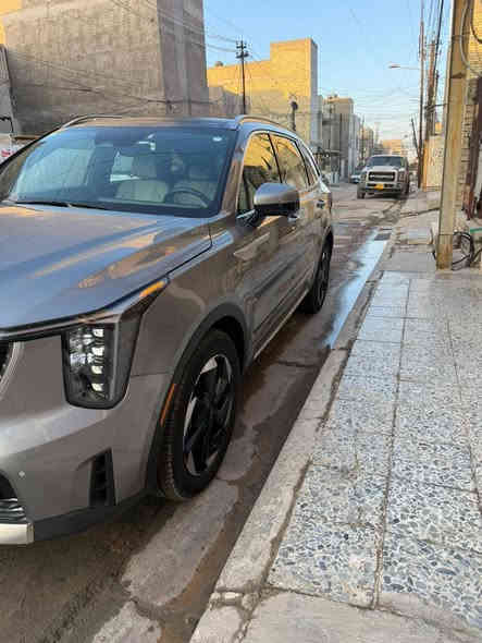 سورنتو هايبرد SXP فولل 2025
بانوراما 
گير ماوس
جلد أبيض اللون 
كامره 360 
شاشه كبيره 
كشنات كهرباء 
كشنات تدفئه وتبريد 
مقاعد vip بلاك اديشن 
ويل اسود مري سود اشاير مري 
بصمات جنطه شفط كهرباء 
بردات خلفيه 
تبريد خلفي فور ويل 
وضعيات قياده اربعه 
ماشيه 18 الف فقط 
رادارات جانبيه
رادارات اماميه 
تحديد المسارات 
سياقه اليه اوتو هولد 
ضرر جدا بسيط الجاملغ فقط فقط بدون ايرباك 
بيها بعد هوايه مواصفات 
السياره بأسمي تحويل مباشر
السعر 26 الف $
يعني 260 ورقه 
 للاتصال والأستفسار : ***********
