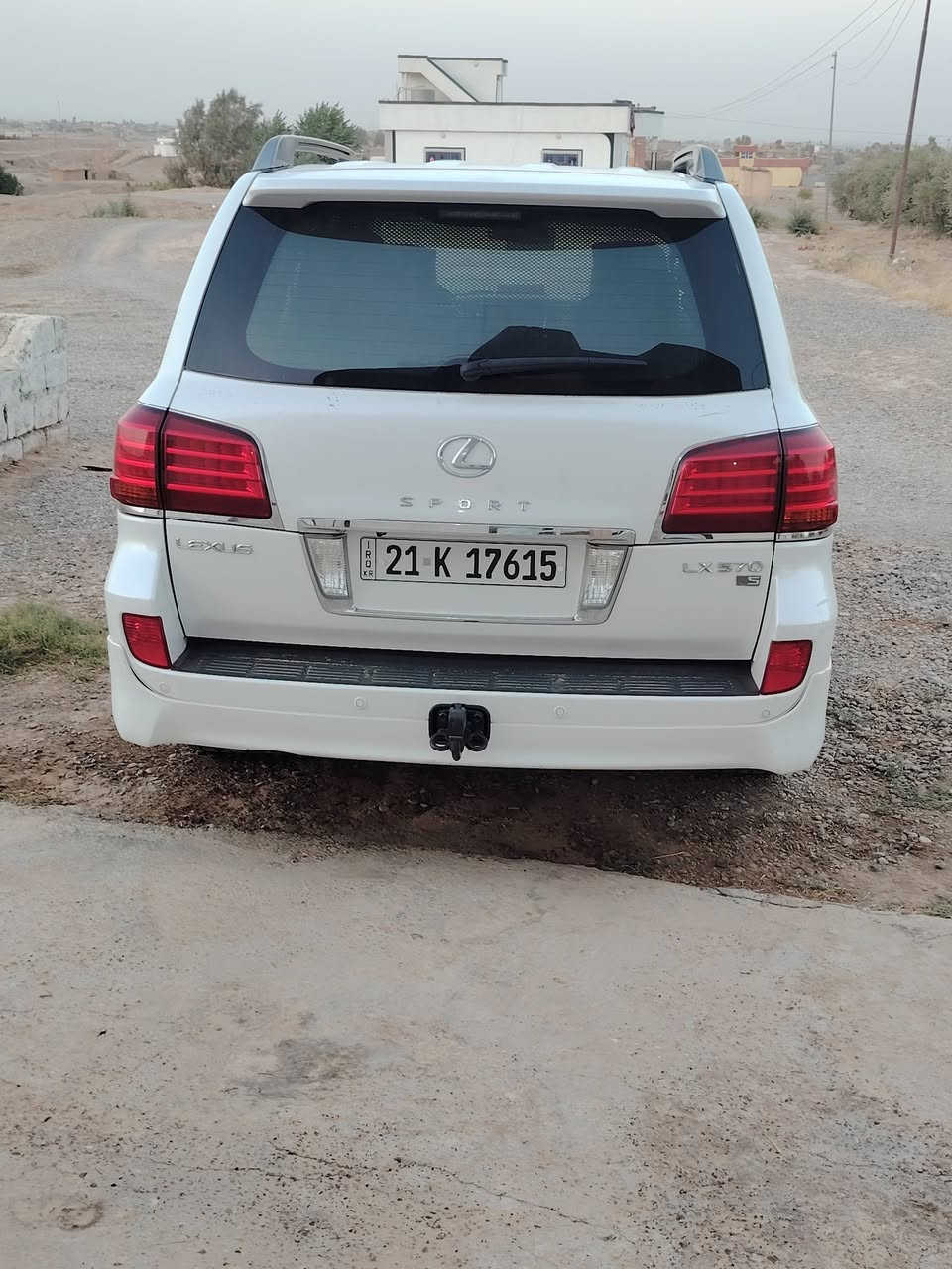 لكزز للبيع موديل2010كلين مكفوله من ضبغ وضربه فول مواصفات الكزز معروفه بريم التصال***********
