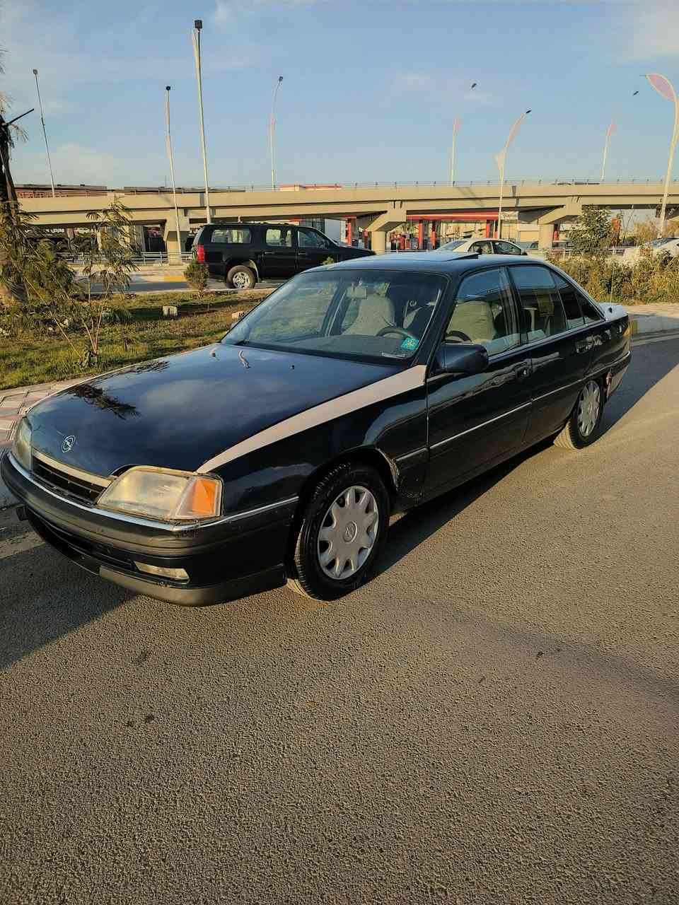 السلام عليكم ابل اميكه موديل 92 وارد ياباني حجم 20
رقم كركوك مشروع وطني دفتر بانزين سنويه لحد 30
كير محرك بل شرط السعر 35 وبيه مجال بصيط *********** مكان السياره كركوك حي الواسطي
