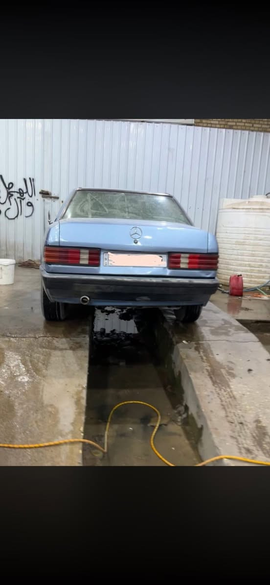 للبيع مرسيدس 190 
موديل 92 
رقم بصره انكليزي 
تحويل مباشر
قواعد دبلات سليمه 
مكينه ڤيڤيتي رياضي  
مكانه ناصريه
سعر 35
***********
