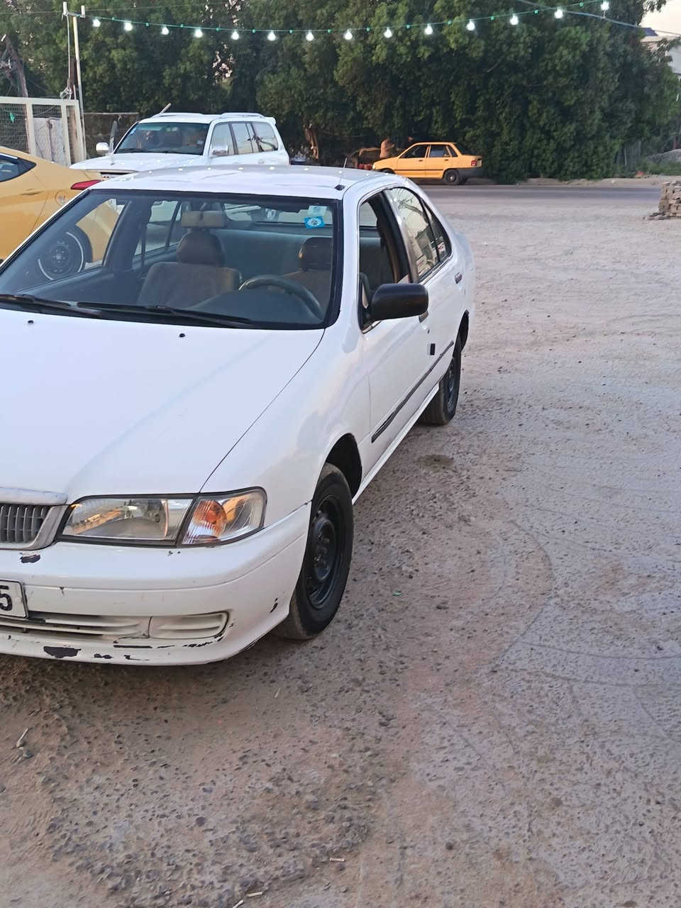 نيسان سني ياباني 2000 اوتوماتيك محرك بي تبخير وتنقيص رقم بغداد باسمي هزه جديده السعر 45 بيه مجال صبغ عام مكاني بغداد الشرطه الخامسة الدوانم ***********
