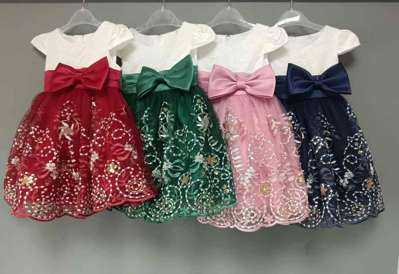 تابعو الصفحه وصلت ملابس الاطفال


**إذا كنت صاحب هذا الإعلان وتريد حذفه لأي سبب، رجاءا أرسل رسالة إلى الدعم الفني**