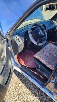 بيجو ٢٠٠٢ مطلوبه ضباط وكالة عامه السعر ٣٠ ورقة وبيها مجال الاتصال على ...