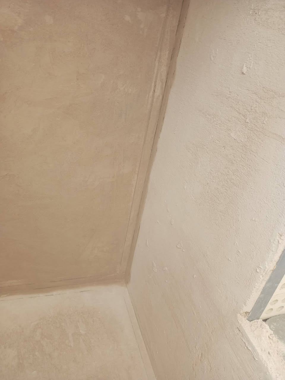 اني خلفه لبخ درجه اولى حاليا متفرغ اريد مقاول اشتغل مستمر ***********
