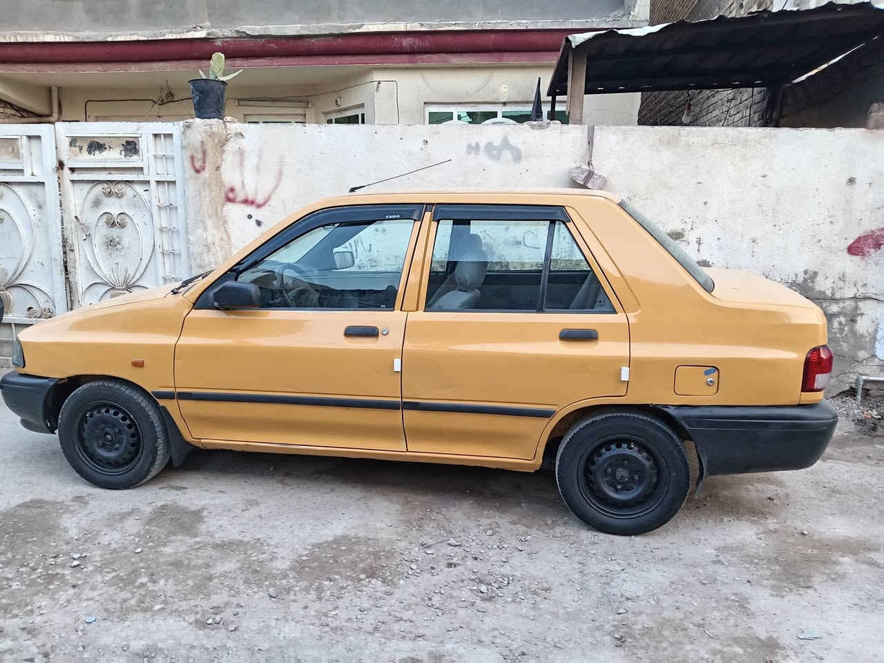 سايبه للبيع 2016 سياره بلاديه السعر41ورقه بيه مجال ***********
