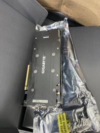 كرت شاشة 1070ti  8g السعر 150 الف  الكرت حرارتة توصل 85  مكاني زيونة و...