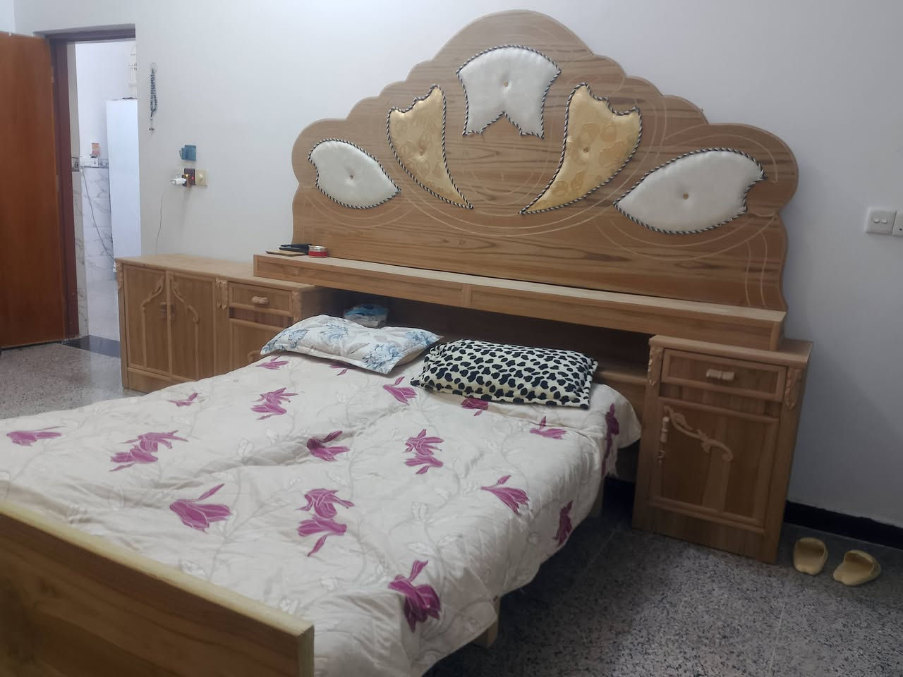 غرفة نوم ٦ بيبان طابقين للبيع صاج درجله اولى  بيع مستعجل   الاستفسار  ***********
