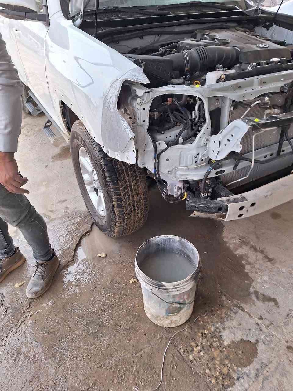 متوفر فور رنر SR5 PREMIUM موديل 24 رقم بغداد
حادثها شبر بالجاملغ مثل ما موضح 
السعر 325 ورقة


**إذا كنت صاحب هذا الإعلان وتريد حذفه لأي سبب، رجاءا أرسل رسالة إلى الدعم الفني**
