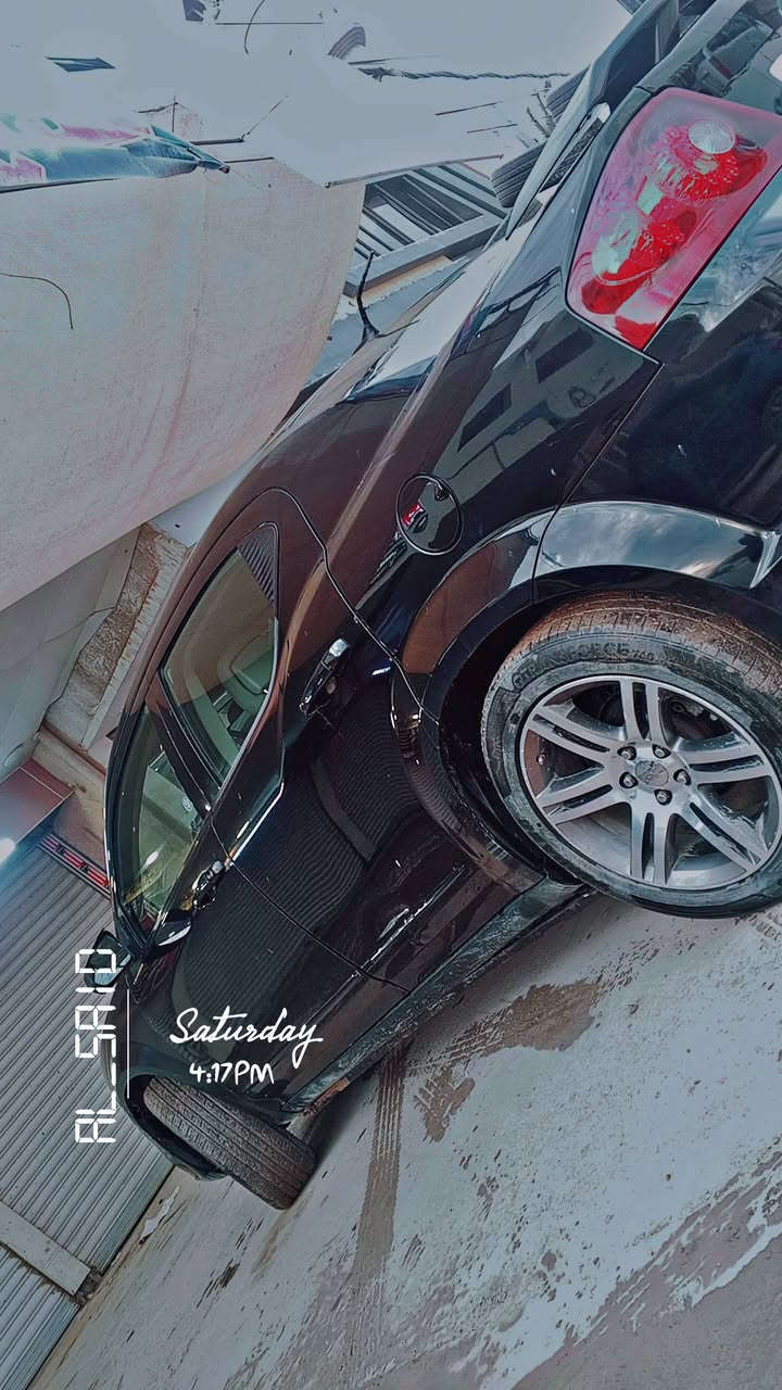 السلام عليكم
دوج افنجر 2012
ماشية 135 الف 
رقم شبه مميز 80180
محرك 2400 جديد
كير 4 نمر جديد
اللون اسود داخل صحراوي
ويل كب جارجر حجم 18
حادثها جاملغ + باب سائق مبدل مناك بلاد
البنيد مصبوغ السيارة لا بيها بارد ولا حار 
شاشة بلاد مال جيب
تحكم ستيرن 
مثبت سرعه 
منظومه غاز 
تبريد تدفئة خير من الله
صدر امامي خلفي جديد

بغداد / ابو غريب 
***********
السعر 90 وبيها مجال للطيبين
