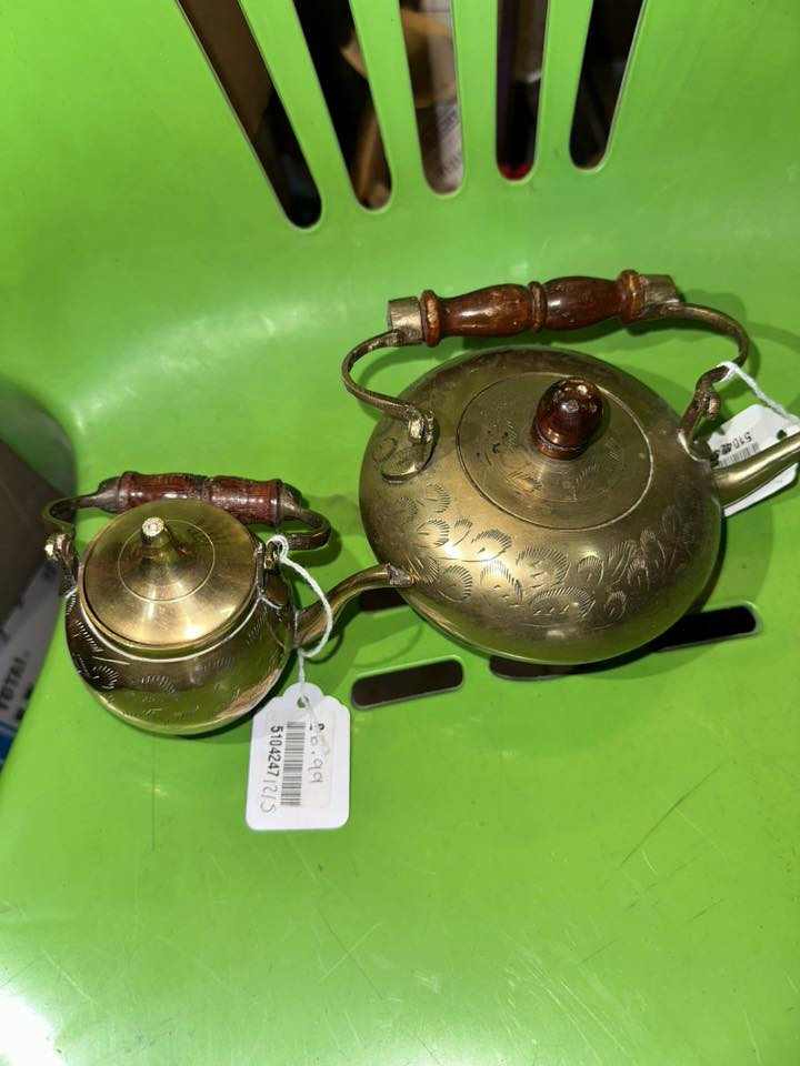 #سلام_عليكم تحفيات للبيع رقم ***********
توصيل موجود 5)
