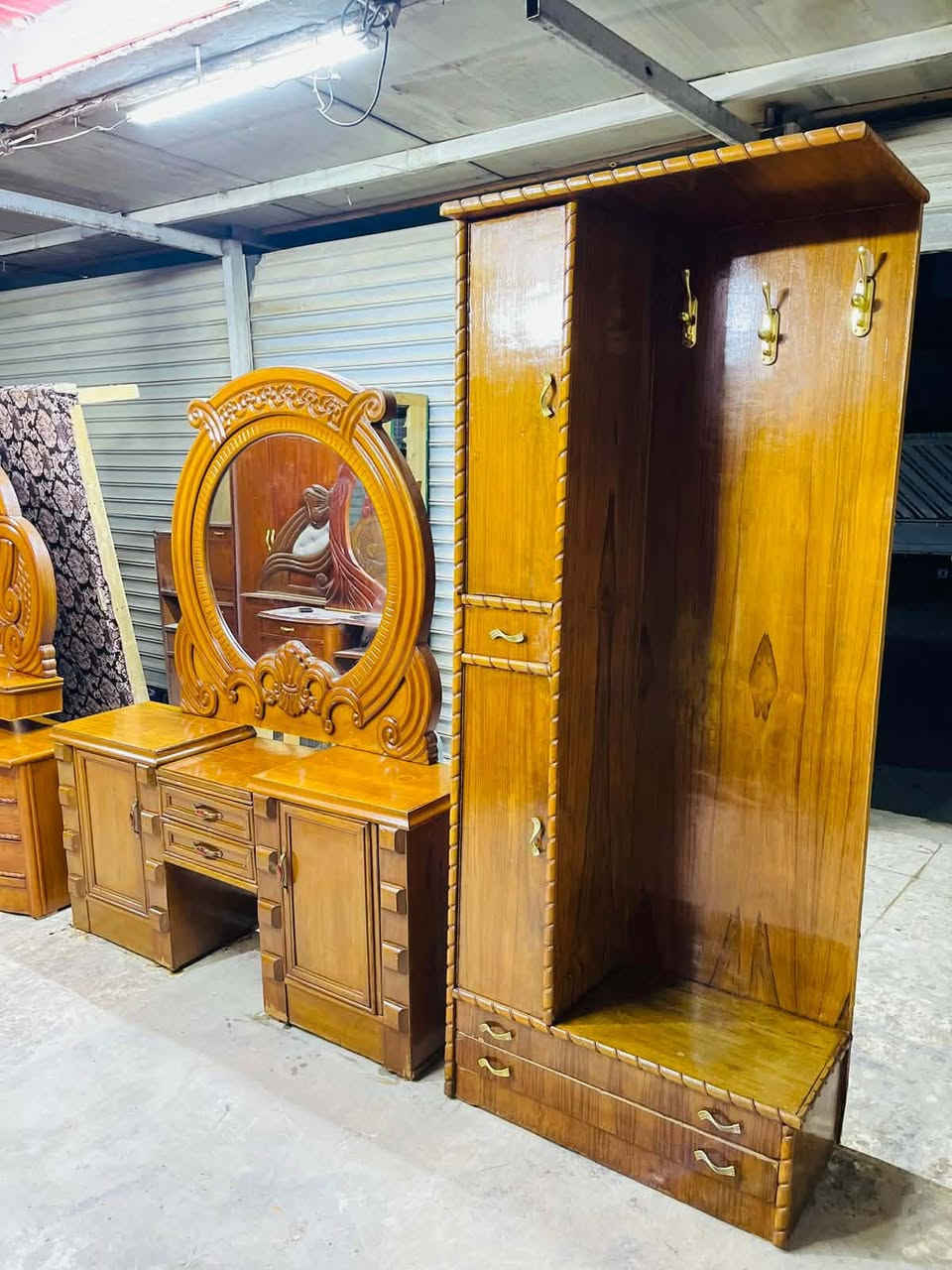 غرفه ام الخمسه ملحق داخل وخارج صاج مستخدمه نضيفه سعر 650 مكاني بغداد مدينه الصدر الاستفسار عن هذا الرقم وتساب *********** كو توصيل 🚚✅
