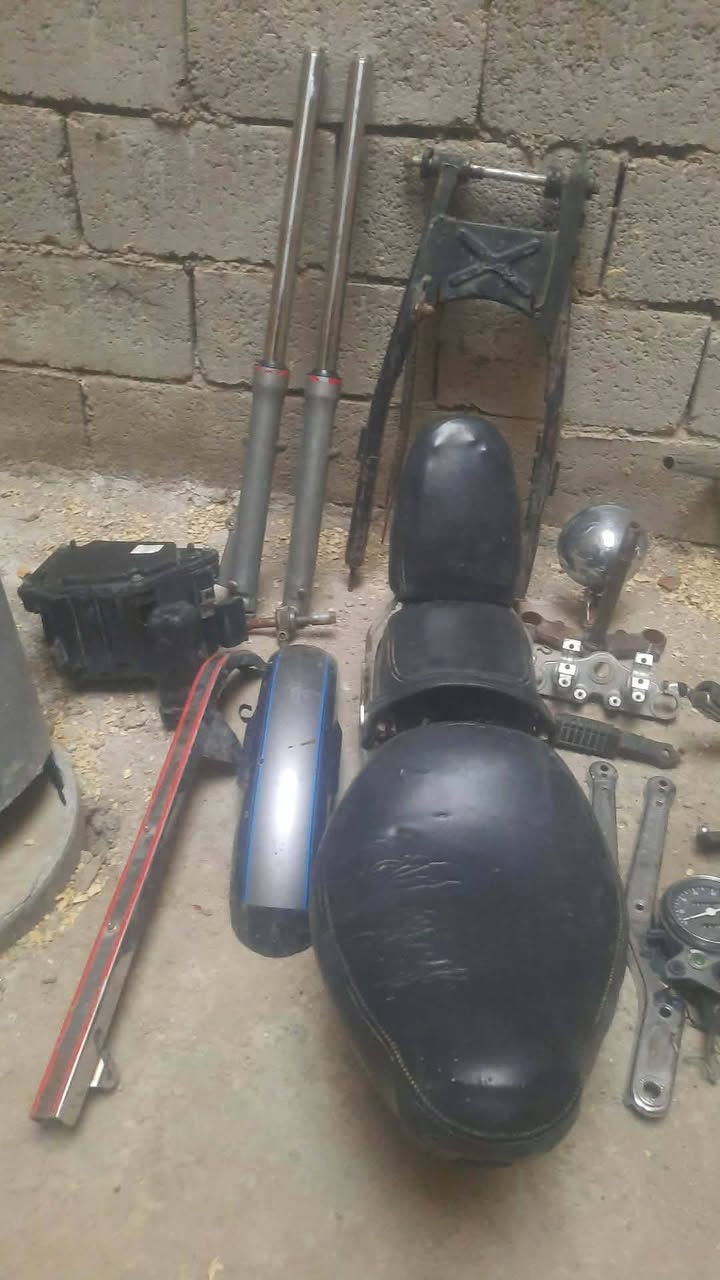 سلام عليكم غراض هوندا ريبل موجود توصيل


**إذا كنت صاحب هذا الإعلان وتريد حذفه لأي سبب، رجاءا أرسل رسالة إلى الدعم الفني**