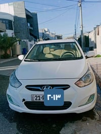 هۆندای اکسنت سپی  ٢٠١٣ یە سنەوەی تا ٢٠٢٨تازەیە ڕەقەم باریکە وەرەقەی بن...