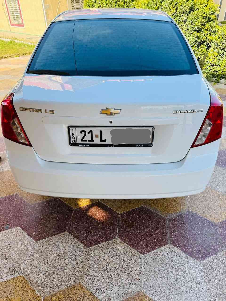 السلام عليكم
أوبتر 2014 خليجي رقم سليميانيه 
مكفوله كفاله عامه حتى الدعاميات 
ماشيه 100 كيلو متر حقيقي سياره ع وضع الشركه سبير مانازل تحويل ثاني يوم 
السعر 108 وبيها مجال قليل 
مكان السياره الانبار الرمادي 
رقم الهاتف: ***********
