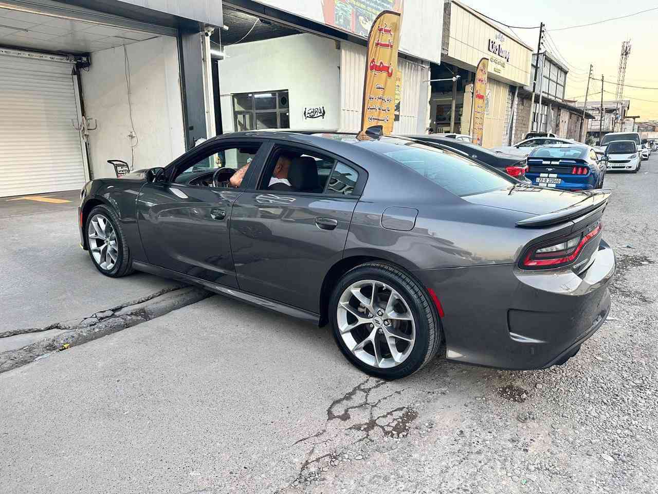 جارجر gt 2022
مكفولة كفالة عامة 
ماشيه بحدود 43 ميل 
رقم اربيل 
مواصفات ال gt معروفة 
سيارة نظيفة كلش
غير متواجد على نت 
فقط اتصال 
***********
مكانها حي الخضراء
