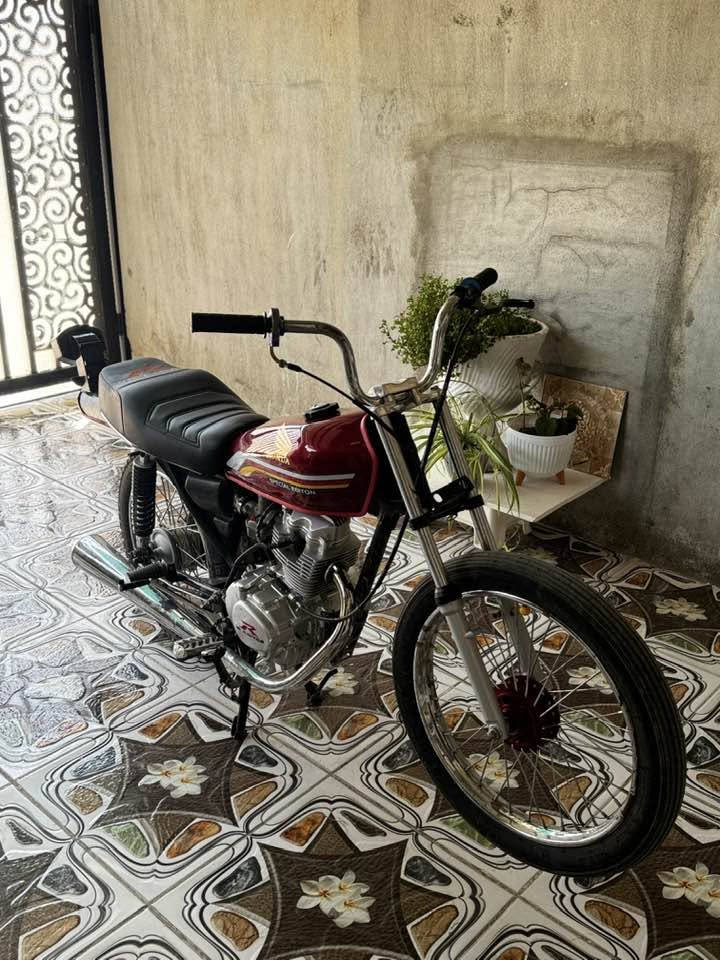 دراجه رابيدو للبيع كلش كلش نظيف محرك مفتوح فقط ولفات مبدل لا صرف ولا بخار ولا صوت ما بئ اي شي سعر 480محال رقم هاتف ***********واتساب***********
