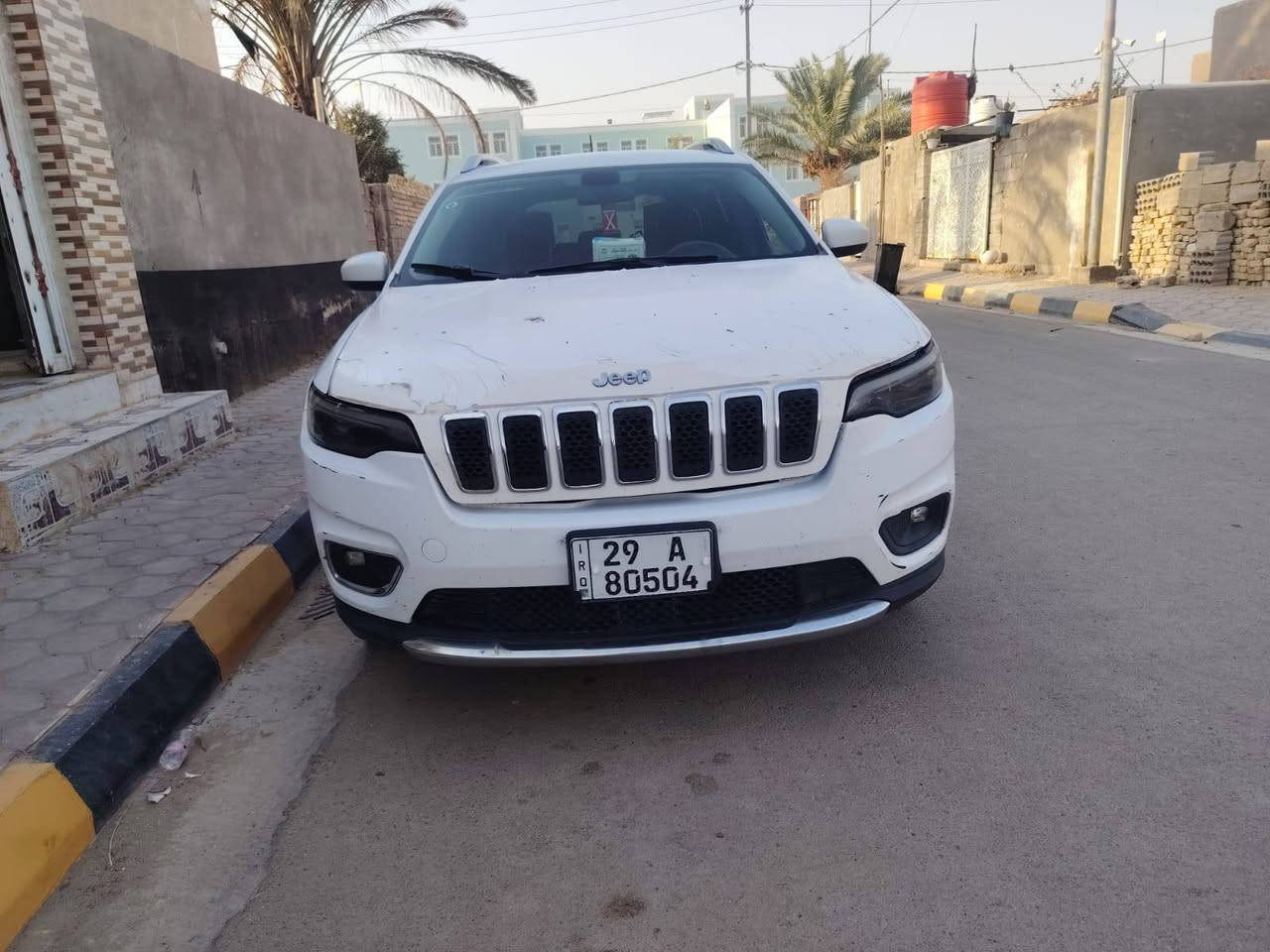 جيب شيروكي 2400 هاذ رقمي *********** السعر 118
