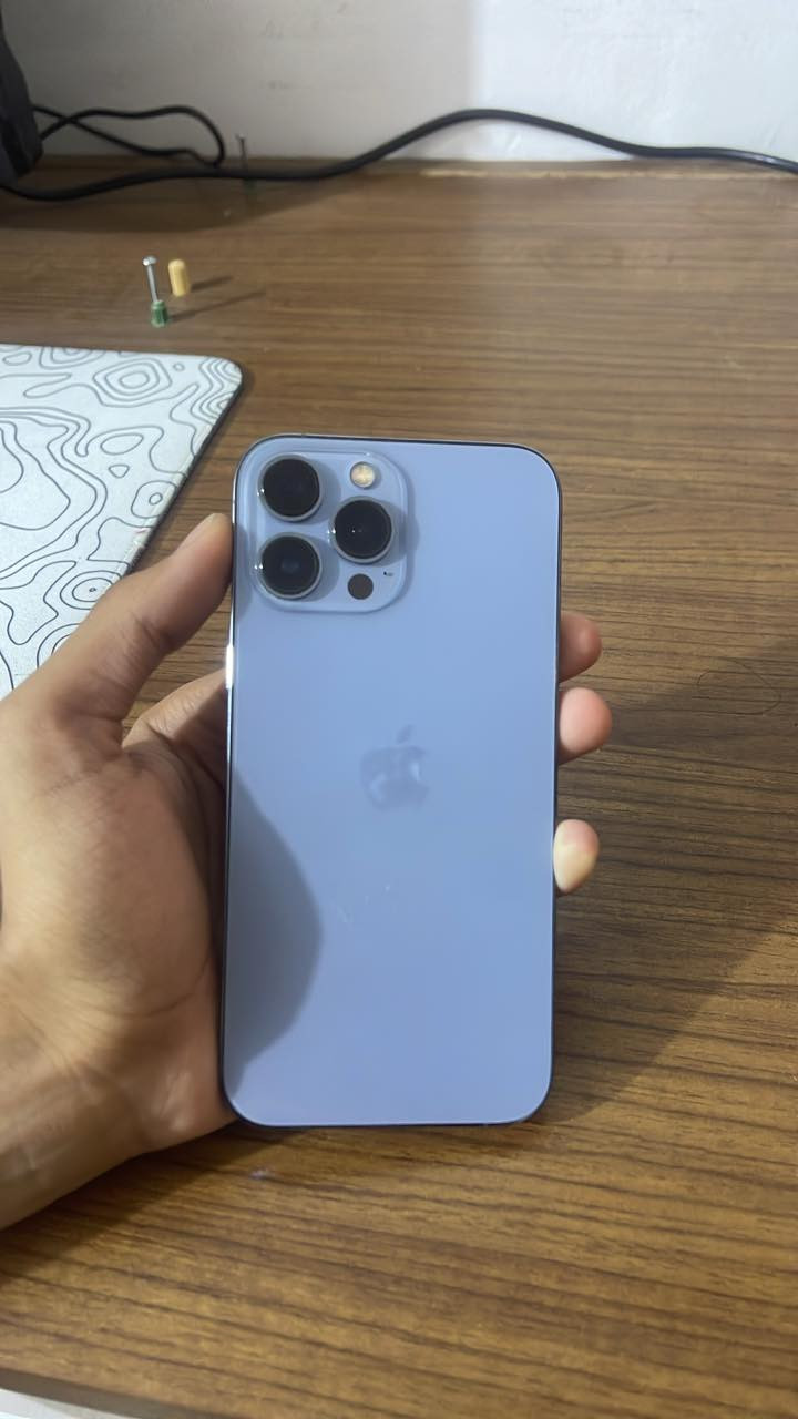 iPhone 13 Pro max
256G 
بطاريه 79 
لون بحري 
مكفول من الفتح واي خدش مابي نظيف جداً 

السعر 710


**إذا كنت صاحب هذا الإعلان وتريد حذفه لأي سبب، رجاءا أرسل رسالة إلى الدعم الفني**
