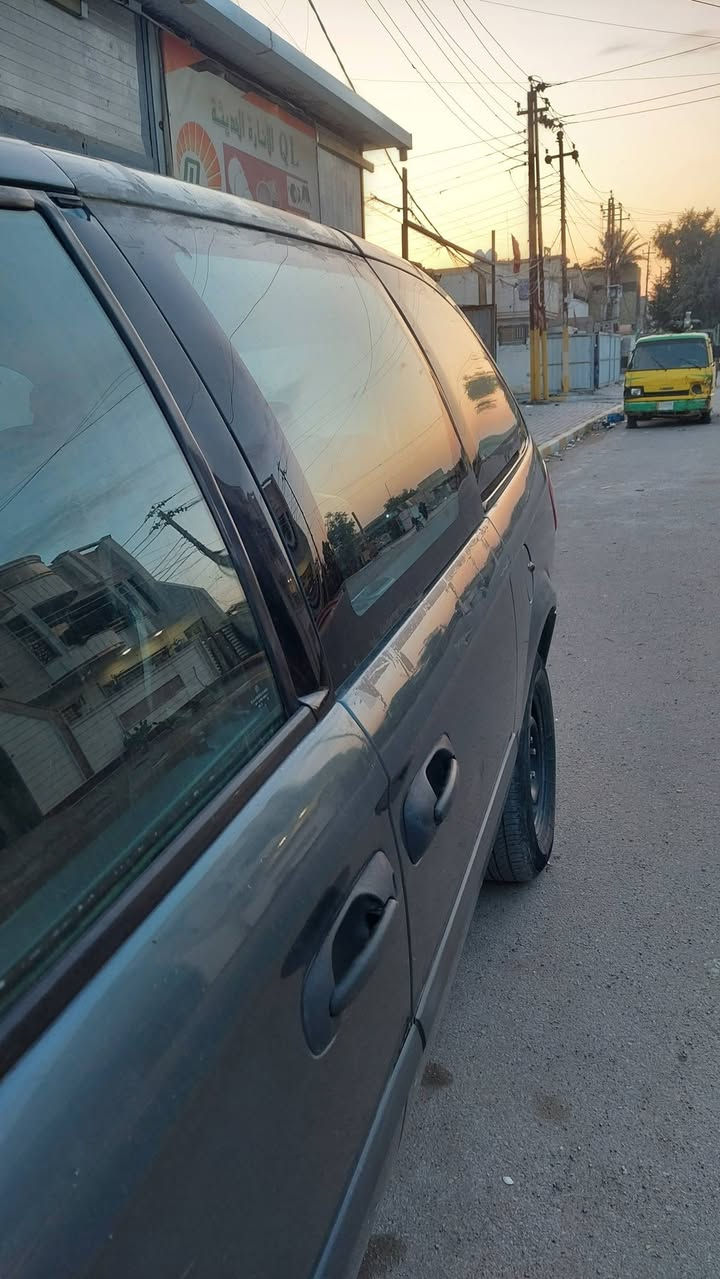 السلام عليكم

دوج كرفان 2006 رقم بغداد  باسمي  تحويل ثاني يوم شاصي طويل قطعه وحده تبريد
جراد بيه البنيد والقماره كير سليم المحرك بي كازكيت سياره شغاله ما خابطت

للتواصل
***********
