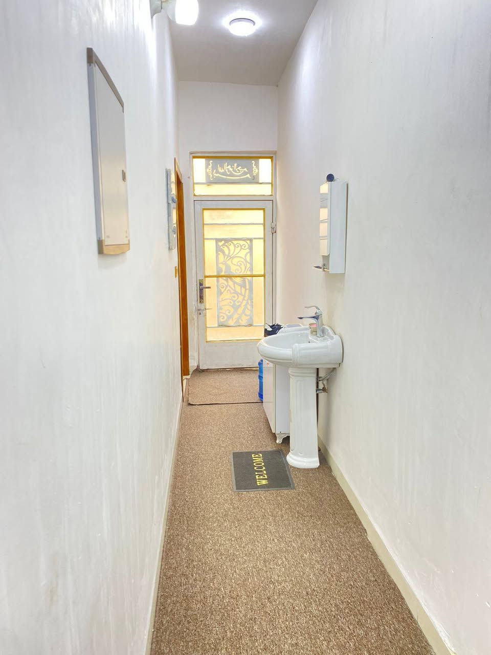 ب
بيت ٥٠ متر ثلاث طوابق 
وبيت مجاور ٥٠ متر طابقين 
بناء حديث 
الموقع الحر قرب جامعة اهل البيت
الاستفسار الاتصال عل الرقم ***********
