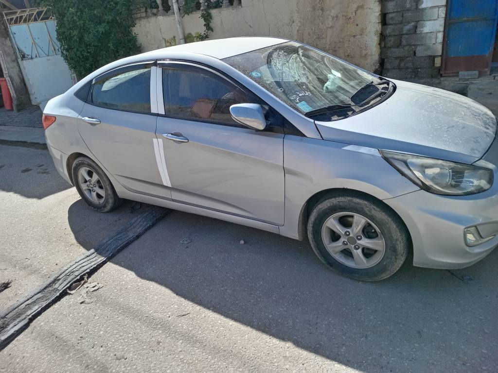 سياره اكسنت موديل 2015تشتغل مابيها شي بس عطلها دواسة البانزين ماتشتغل سنوية لغاية ٢٨راعيها يمي البصرة, العراق


**إذا كنت صاحب هذا الإعلان وتريد حذفه لأي سبب، رجاءا أرسل رسالة إلى الدعم الفني**