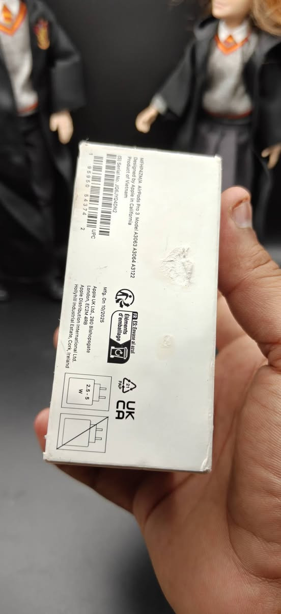 متوفر ايربود ابل AirPods Pro3 اصلي اصلي اصلي جديد غير مستخدم مع ضمان الوكاله لغايه 2026\10\19 ينتهي 
ضمان االك مني بيه لغايه اناهاء ضمان الوكاله 
اي استفسار خاص و

جميع الاسعار مذكورة بقناه التلكرام الرابط داخل الصفحه تشرفونه


**إذا كنت صاحب هذا الإعلان وتريد حذفه لأي سبب، رجاءا أرسل رسالة إلى الدعم الفني**