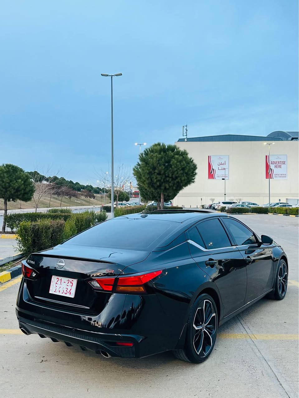 ‎نیسان ئەڵتیما ئێس ئاڕ پڵەس ٢٠٢٤ 
‎ بێ دەبڵ ئەکسل 
‎١٢هەزار مایل ڕۆشتووە 
‎مواسەفات فوول 
‎کوشن هیتەر سوکان هیتەر 
‎سڵاید ٥ کامێرە 
‎پێشەوە و دواوە ڕادار ئاوێنە ڕادار 
‎شاشە گەورە برێک بەسمە ئۆتۆ هۆڵد شەغال 
‎تحدید سورعە گێری سەر سوکان 
‎داشبوڵ کاربۆن فایبەر زۆر مواسەفاتی تر 

‎١ پارچە بۆیاخە بێ ناوگرتن 
‎بێ ئەرباگ     
‎ڕادێتەر و شانسی بەدەنە هەمووی بەشەرت بیلادی 
‎گێڕ و مەکینە بەشەرت نەکراوەتەوە  
‎سەنەوی و پلێت تازەیە تا ٢٠٢٩ 
‎بە شەرتی تەحویل و غرامە 
*********** 
سعری ١٨٤وەرەقەو کەمێک مەجال
شوێن سلێمانی السليمانية, العراق
