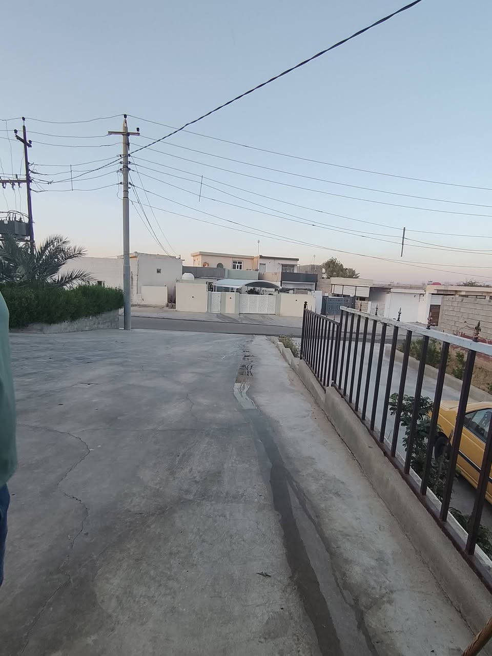 السلام عليكم..
#بيع_سريع
بيت للبيع  🏚️🏚️
المساحه/175
غرفه نوم 1
وصاله 
ومطبخ 
وصحيات 
السعر// 33 مليون وبي مجال بسيط

خانقين ((بانميل))عل شارع العام 

للاستفسار راسل أو اتصل☎️
📞***********
