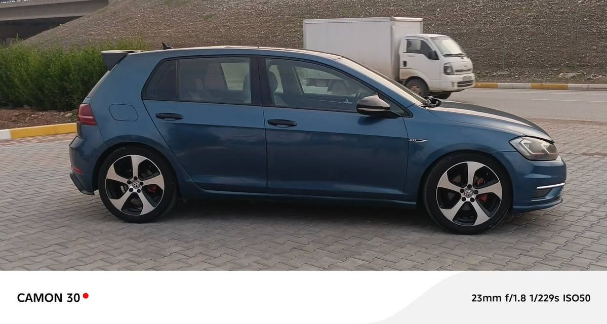 گۆلف 2018tsi، گێڕ و مەکینە بەشەرت، لای سەکن سبوغە لەگەڵ بۆنیت، پەرەشوت سیستەمە، شانسی و بەتانەی نەگرتووە پشتیشی کەپسە، نرخی ۹٨ وەرەقە و مجال، بۆ پەیوەندی کردن (۰۷٥۰٤٥۲۳٦۱٦) أربيل, العراق
