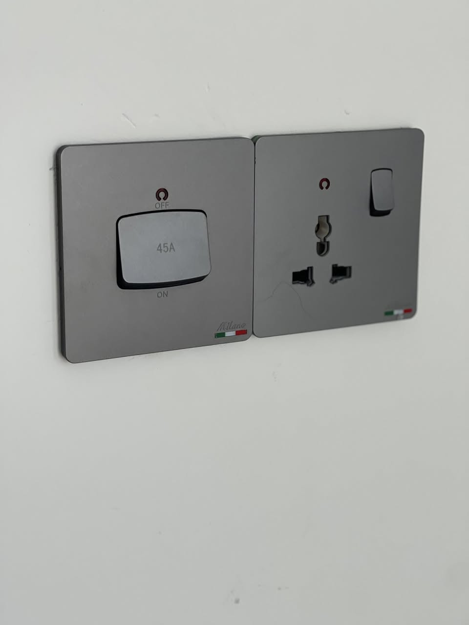 أعمال كادر الزبير للتأسيسات الكهربائية 
تشطيب أحــــد مواقـــــع عملنـــا فــي الزبــير 

التواصل 

***********
