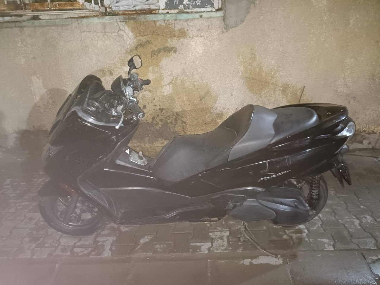 السلام عليكم مستعجل على بيعته درجه جديده رمبه صار فتره من جبته
الرقم ***********
