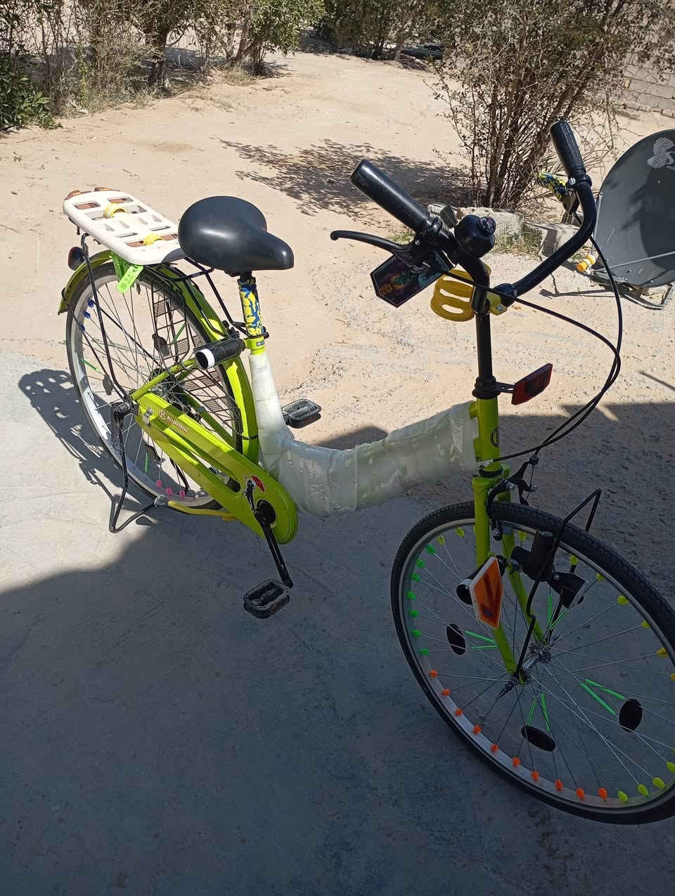 السلام عليكم باسك للبيع 2025 السعر 120 المكان كربلاء 
 هو والغرض البي حجم 26 رقم الهاتف ***********
