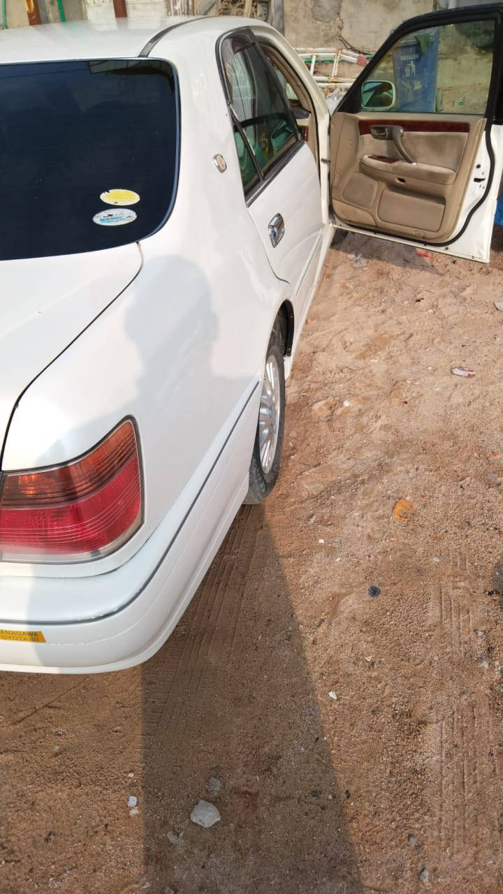 السلام عليكم
تيوتا ملكه جنون  93 وبها مجال رقم بصره 2001 سنويه 28دكمتين شاصي 71 مكينه ففيتي قبق اسود بيها كصتين  تخم تاير حداديه 80‎%‎فقط مالت جناي كفاله كير ومكينه واصوليات تحويل ثاني يوم باسم راعيها +*********** اتصال فقط او وتساب
