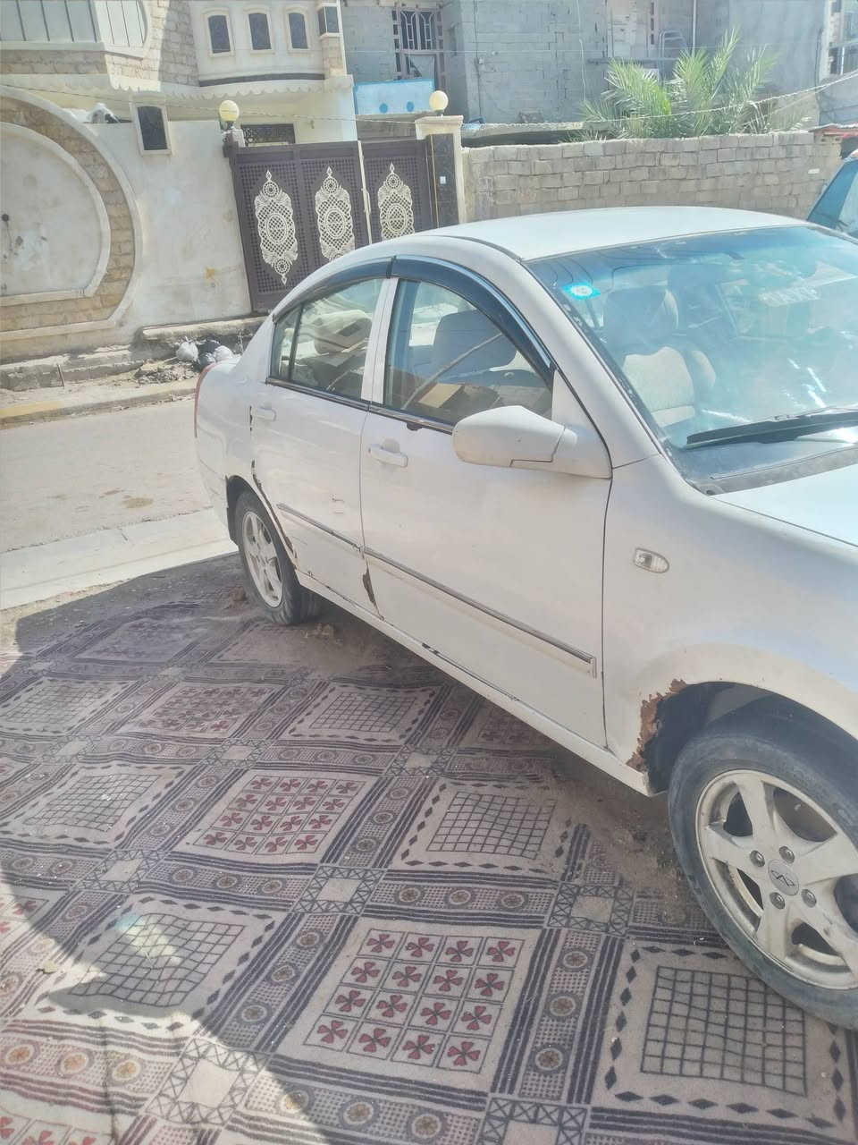 شيري اي فايف خصوصي اوتماتيك رقم انبار بيها خياسات كما موضح بالصور للبيع او مراوس حته اذا سياره صفره للاتصال ***********
