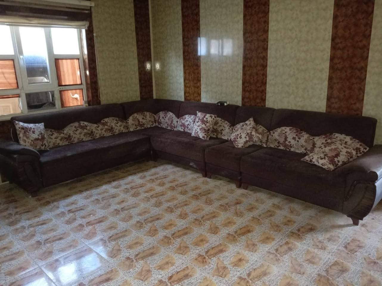 📢 ديوان للبيع

🔹 ديوان بحالة جيدة للبيع💰 السعر: 200📍 العنوان: جنوب الموصل

للاستفسار والمراسلة خاص 📩


**إذا كنت صاحب هذا الإعلان وتريد حذفه لأي سبب، رجاءا أرسل رسالة إلى الدعم الفني**