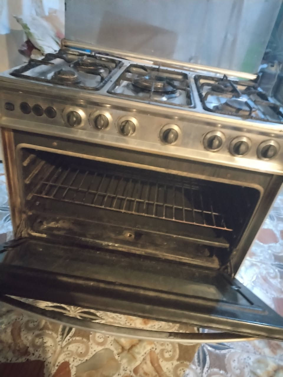 طباخ اديال اخو النظيف خمس عيون شغاله مع فرن كهربائي سعر ١٠٠


**إذا كنت صاحب هذا الإعلان وتريد حذفه لأي سبب، رجاءا أرسل رسالة إلى الدعم الفني**