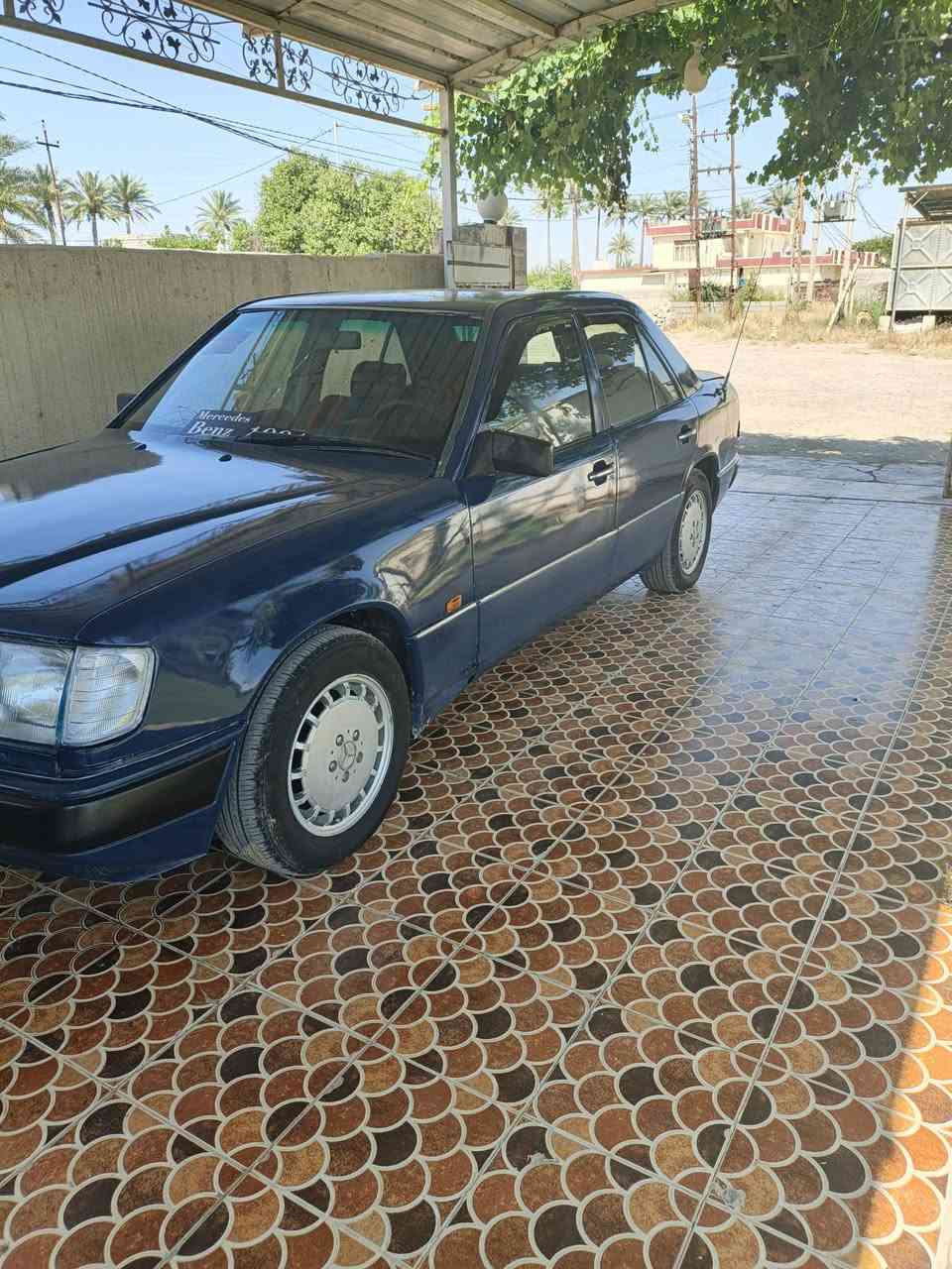 مارسيدس دب موديل 86محدثه 91بغداد مشروع وطني محرك كير بطه ديلكو 2500 السعر 38المكان سامراء المعتصم للاستفسار ***********
