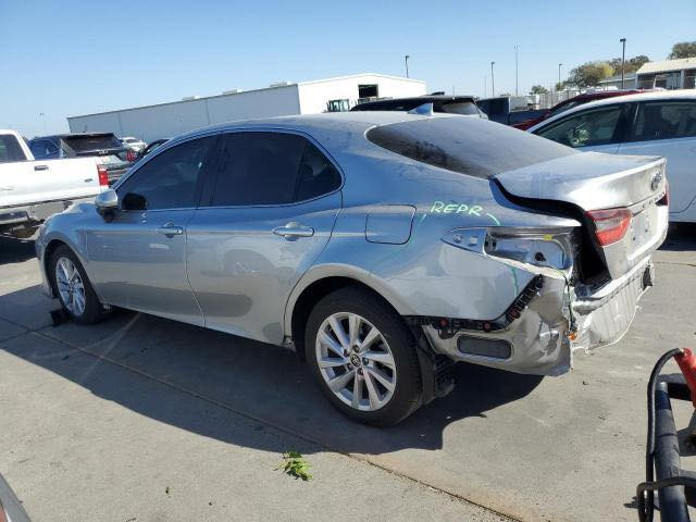 كامري 23مواصفات Le
بدون دواخل بدون ارباگ 
ماشيه 26
تترقم جميع المحافظات ماعدا الاقليم
للاستفسار ‭٠٧٨١ ٤٢٦ ٩٤٧٠‬
