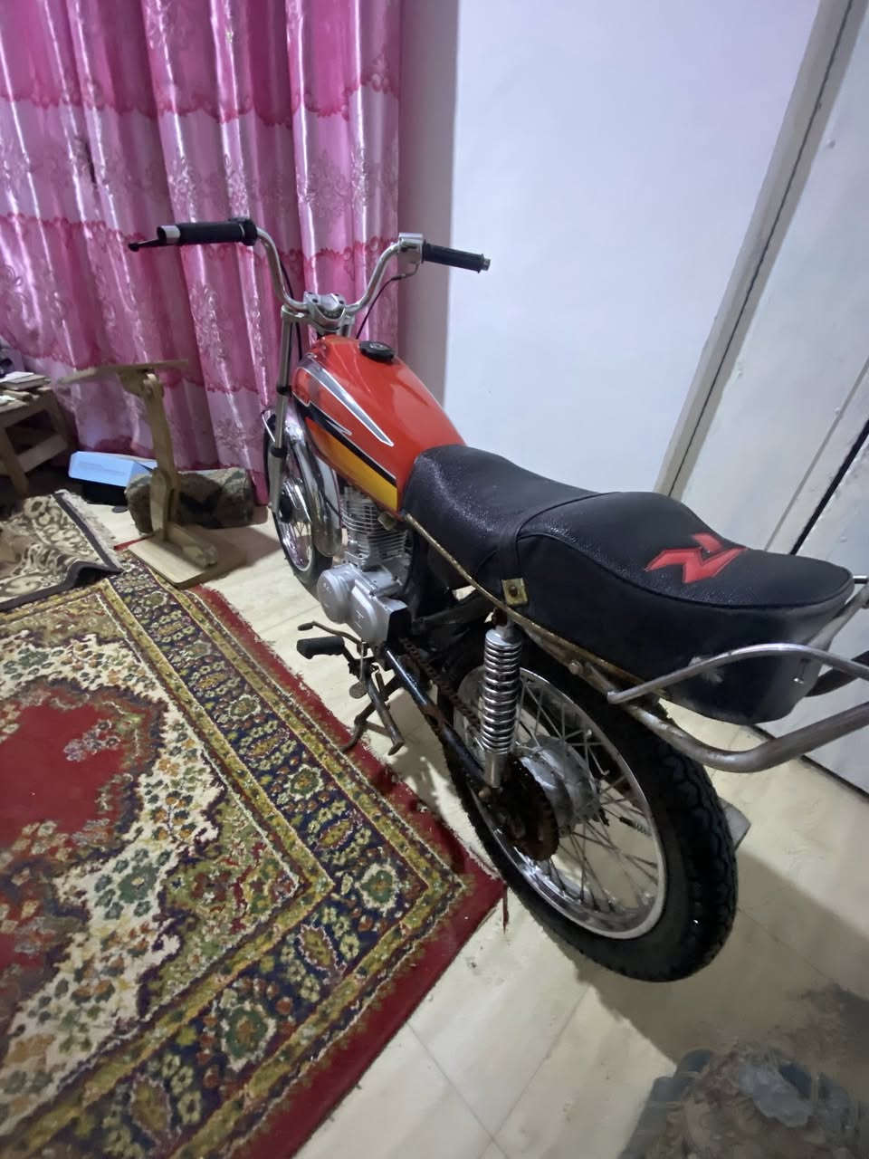 سلام وعليكم دراجه ادوات مكينه حلوه دراجه جاهزهً ربع ما ذب عليها ب٣٥٠وبيها مجال كلش قليل عنواني بصره الجزيره ***********
