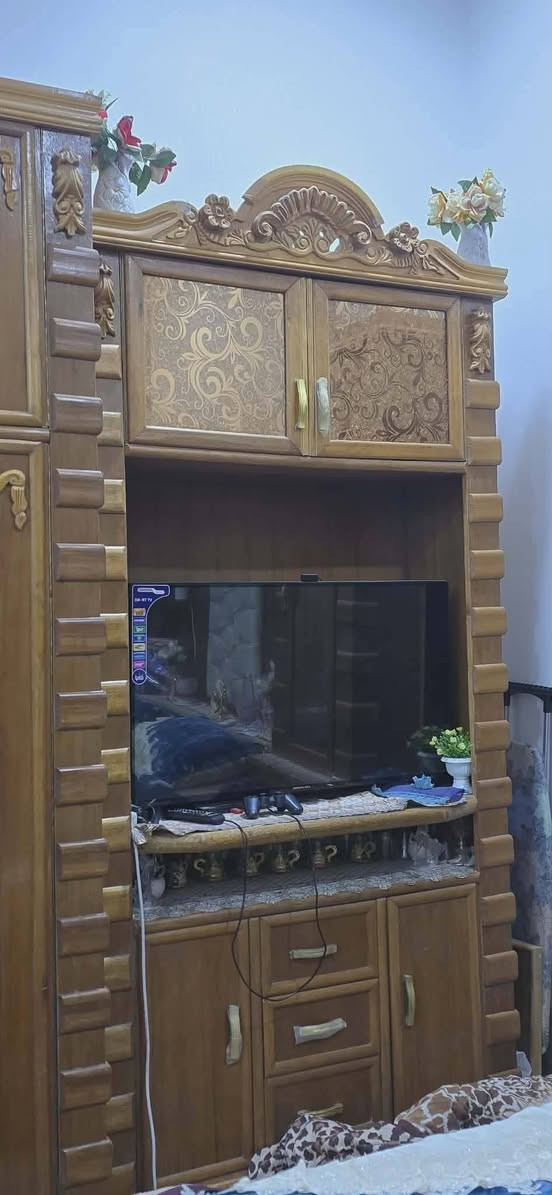 للبس غرفه حطاطه زان سعر مليون ونص وعنوان  الفلوجه عامرية رقم *********** للإستفسار
