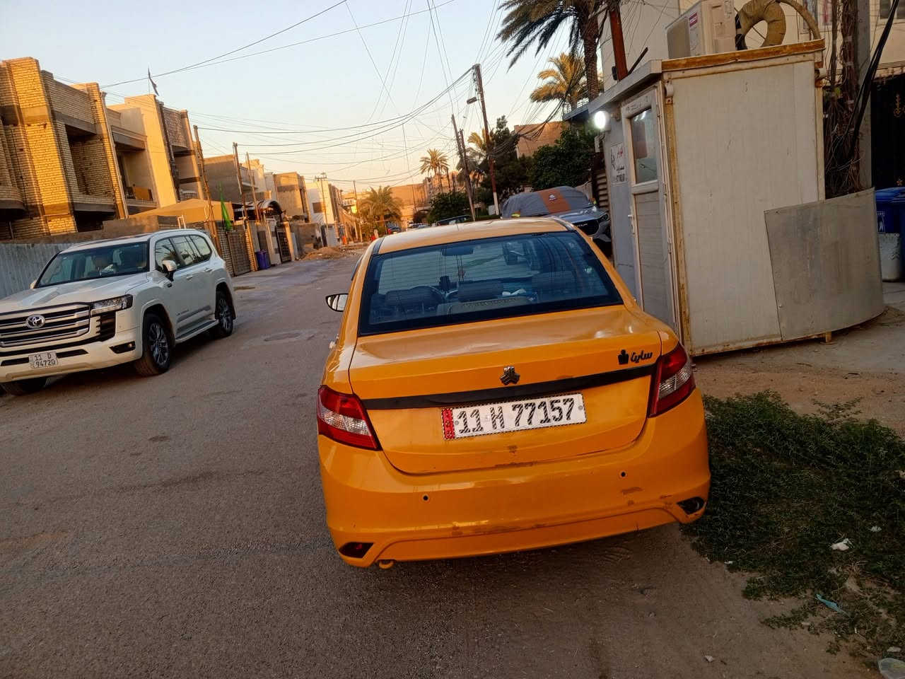 السلام عليكم ساينا موديل 2019رقم بغداد دولي تحويل ثاني يوم مصفره من كلشي سياره جاهزه علا اخر حبايه كير محرك تبريد ثلج سياره كلش نضيفه تخم تاير اربع جام كهرباء سياره كلش ناعمه كبل لشارع كاعيات بعدهن مال شركه استخدام شخصي مكان بغداد حي العامل السعر 53وبيه مجال حك الجيه والشراي يتصل ***********
