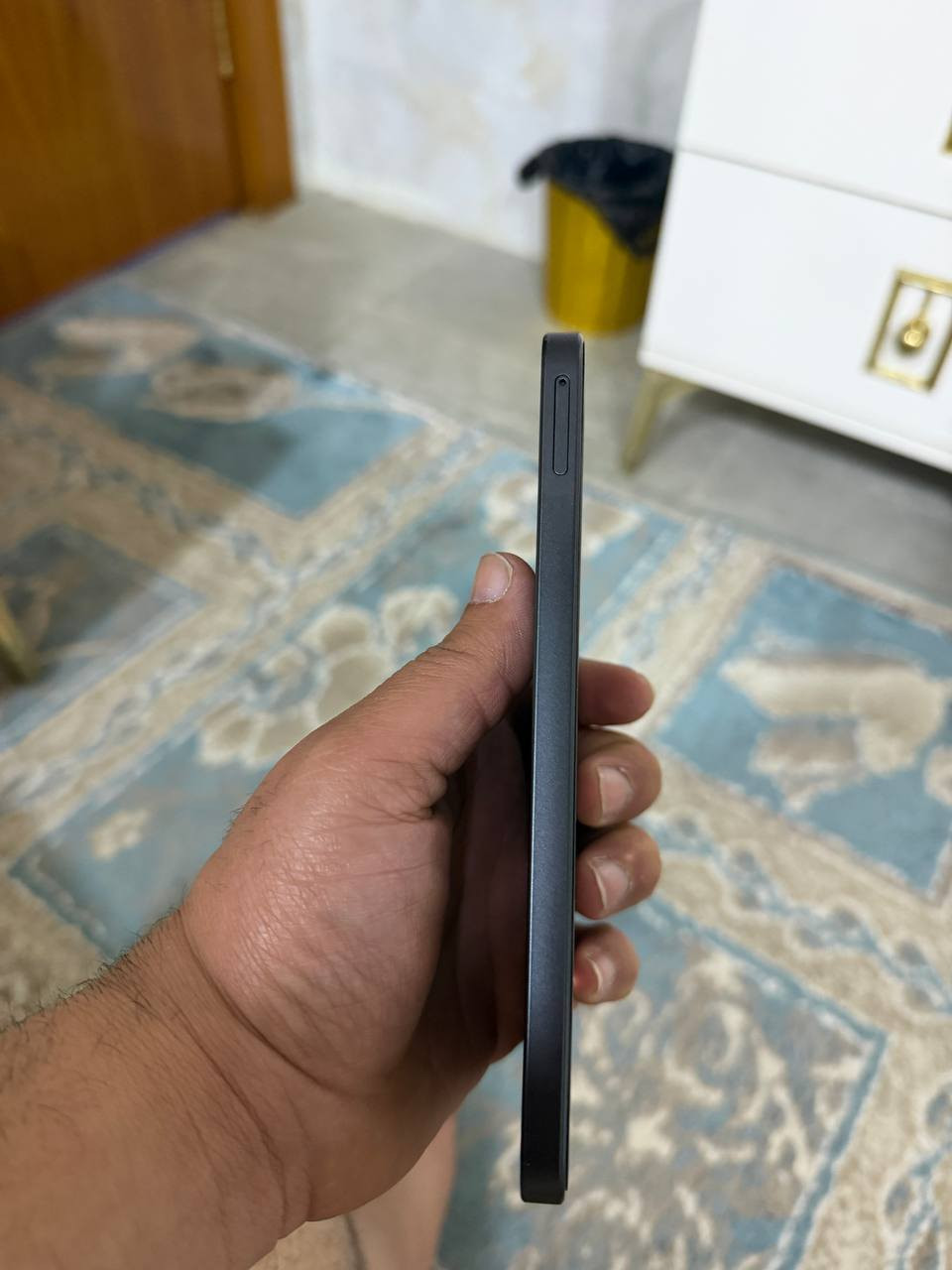 السلام عليكم
سامسونك A26 
ذاكرته الجهاز 256
الرام الداخلي 8 + 8 
جهاز كامل ملحقاته 
ما صاله شهر جديد بمعنى الكلمة 
السعر 310 وبي مجال 
العنوان النجف حي ميسان 
جهاز يجي ويا كفرات 2 
كارتون الجهاز وشاحنه كامل 
رقم الوتساب ***********
